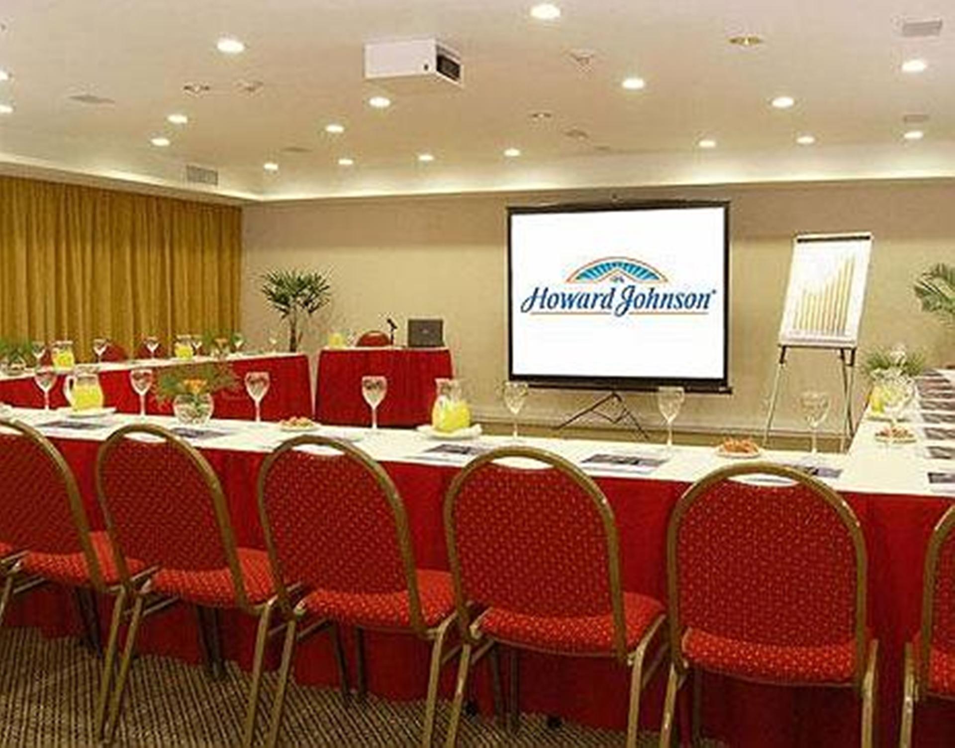 Howard Johnson Hotel 9 De Julio Avenue Буенос Айрес Съоръжения снимка