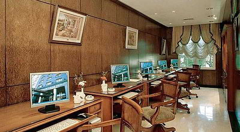 Howard Johnson Hotel 9 De Julio Avenue Буенос Айрес Екстериор снимка