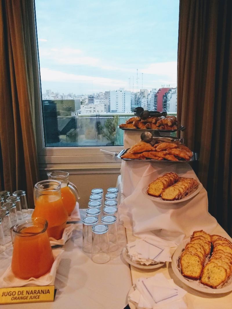 Howard Johnson Hotel 9 De Julio Avenue Буенос Айрес Екстериор снимка