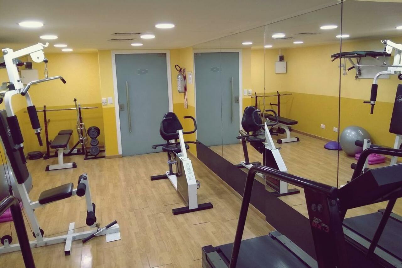 Howard Johnson Hotel 9 De Julio Avenue Буенос Айрес Екстериор снимка
